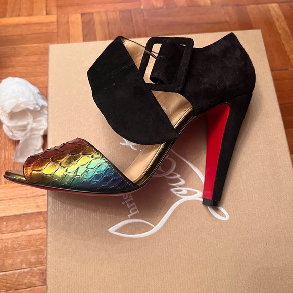 Christian Louboutin heel snake shoes Italy Size 38 . 100% Authentic multi color - Picture 2 of 12
